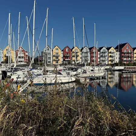 Am Yachthafen - 16 Appartement *